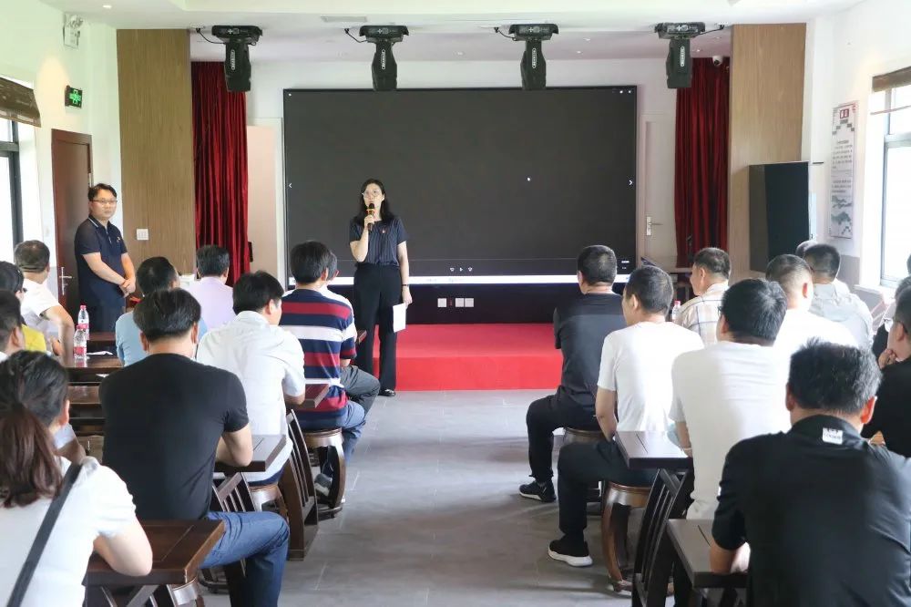 德福伦党委组织开展“回首百年党史 激发奋进伟力”主题党日活动 德福伦党委组织开展“回首百年党史 激发奋进伟力”主题党日活动-上海德福伦新材料科技有限公司